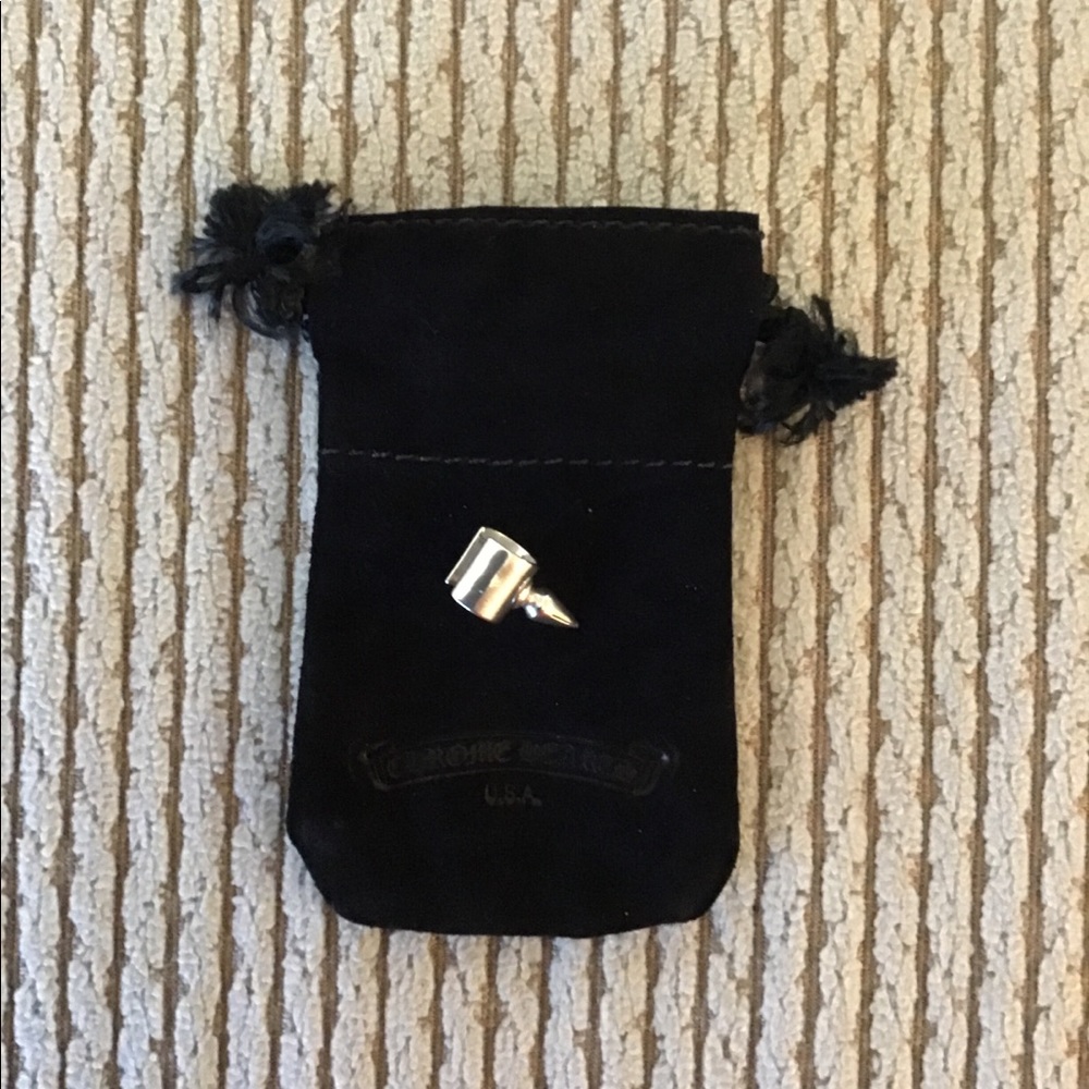 Chrome Hearts Earing